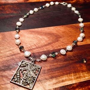 Freshwater Pearl Swarovski Crystal Sea Pendant Necklace